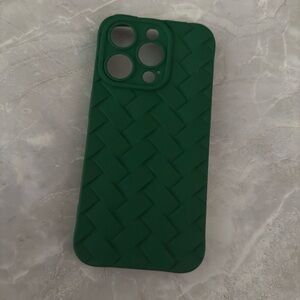 iPhone 15 pro case like new